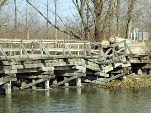 Most na kanalu DTD kod Bačkog Monoštora